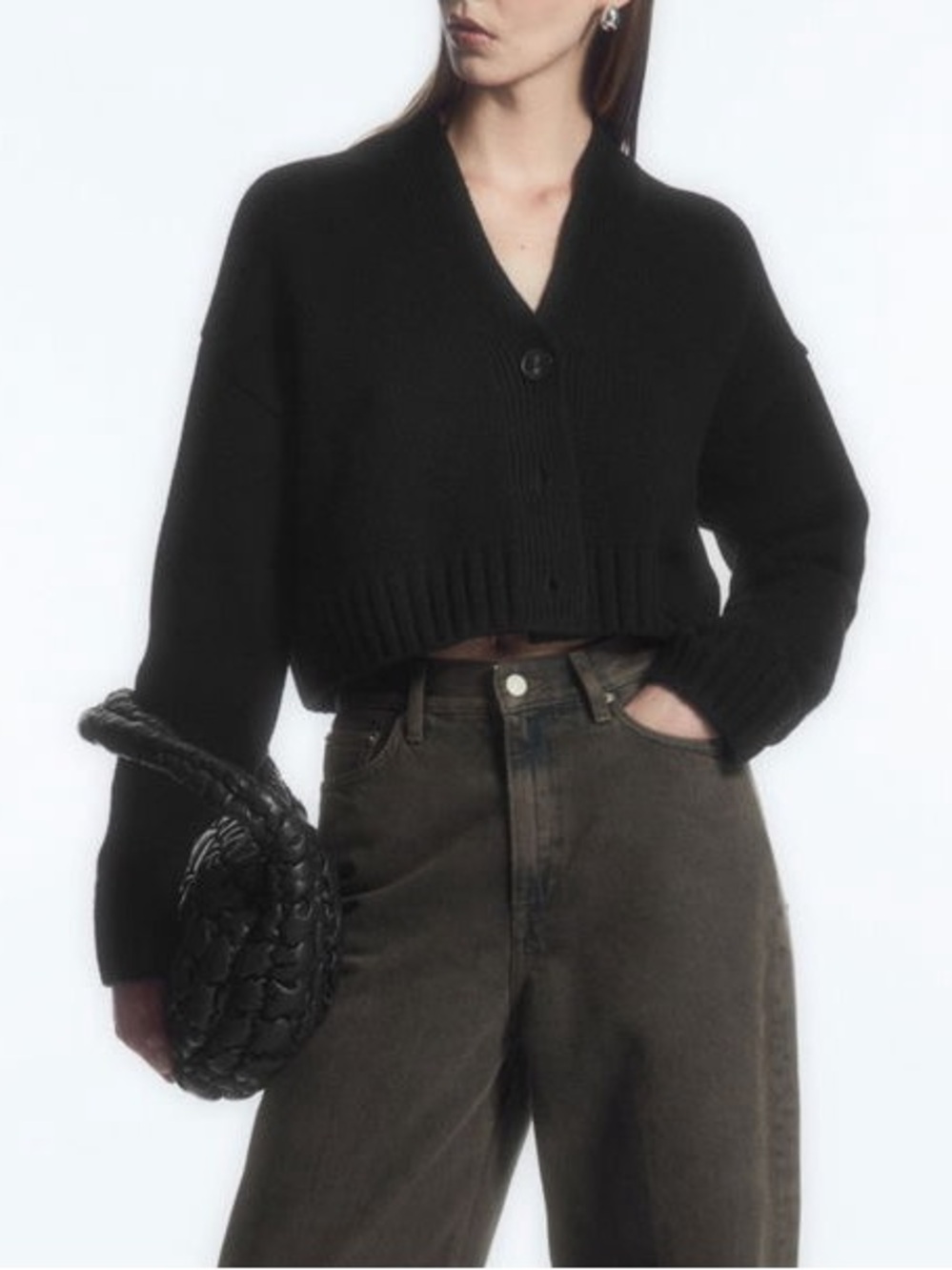 COS Women’s Chunky Cropped Cashmere-Blend Cardigan Sweater